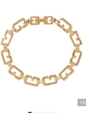 GIVENCHY Vintage 1980s 18k Gold Plated G Link Chain Bracelet 7.25” Iconic Signed
